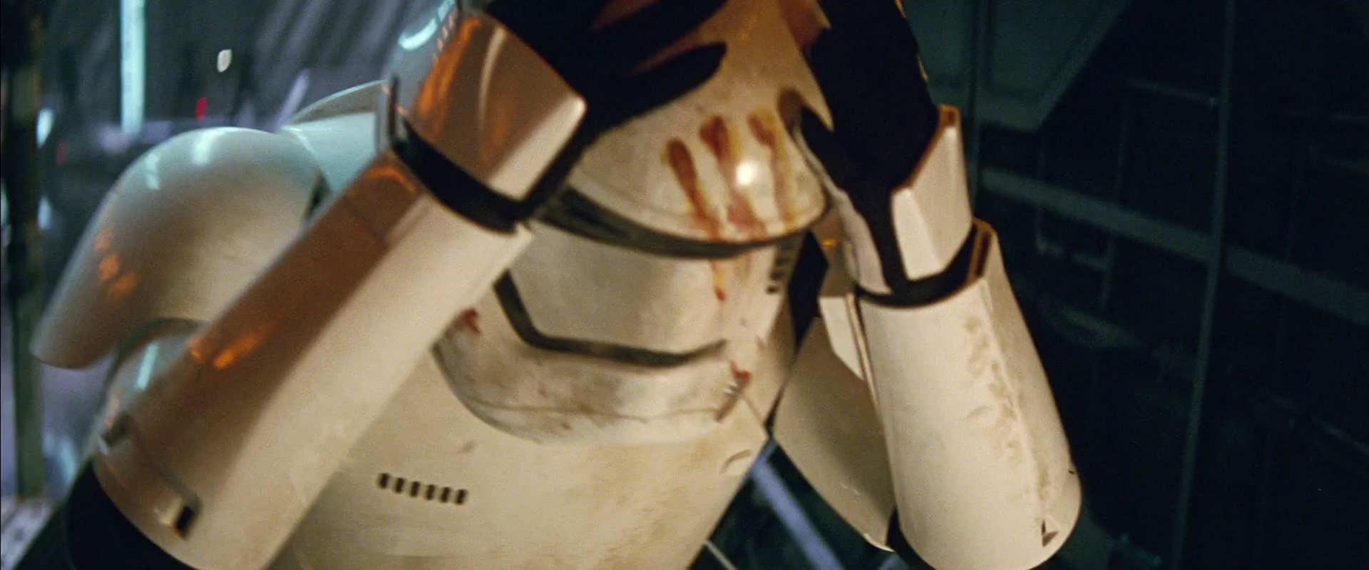 star-wars-the-force-awakens-official-teaser-trailer-2-stormtrooper-finn-with-blood-milnersblog